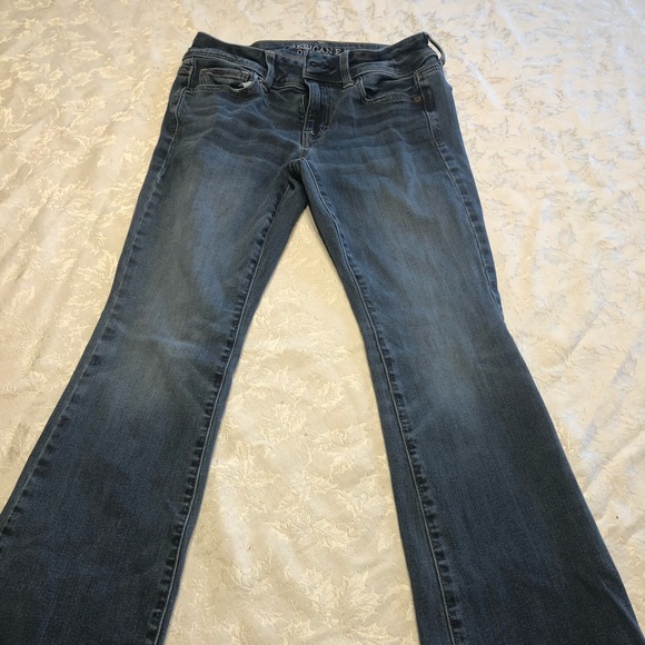 American Eagle Jeans - Picture 2 of 3